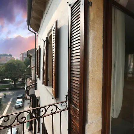 Διαμέρισμα Palazzo 5 Garden Βερόνα